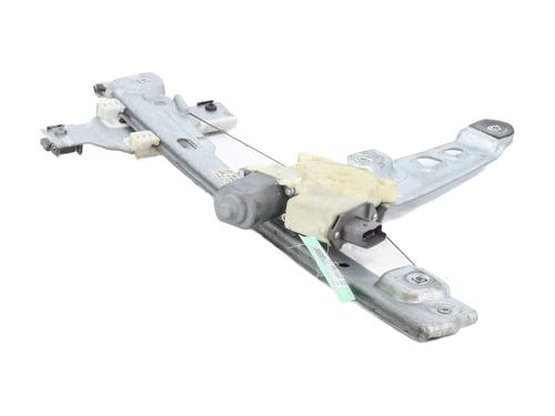 Elevalunas delantero derecho PEUGEOT 3008 I MPV (0U_) 1.6 HDi (114 hp) 32383395