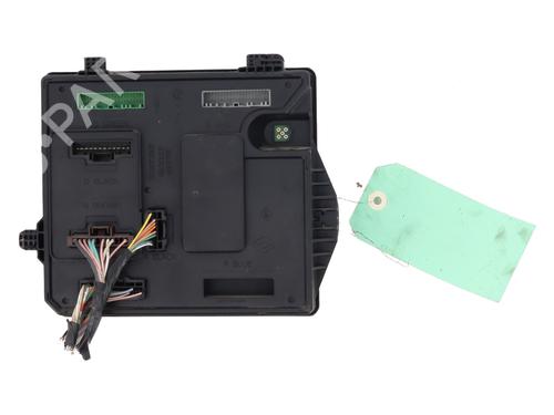 fuse-box-renault-megane-iii-hatchback-bz01_-b3_-2008-28683892 main image