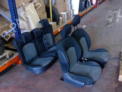 Sæde sæt Sæde sæt PEUGEOT 206 Hatchback (2A/C) 1.4 HDi eco 70 (68 hp) 25436459 25436459