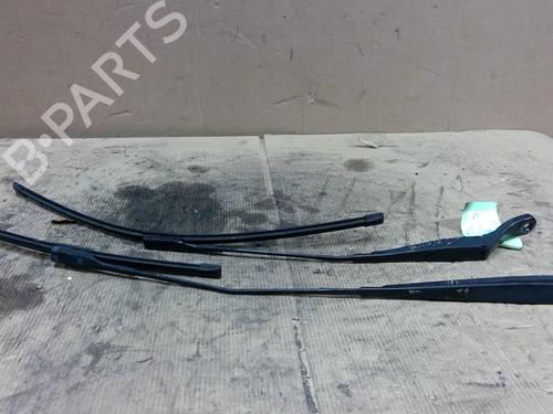 front-windshield-wiper-arm-citroen-c3-aircross-ii-2r_-2c_-2017-31823837 main image