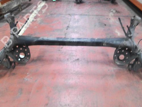 Essieu arrière TOYOTA YARIS (_P9_) 1.4 D-4D (NLP90_, NLP90R) (90 hp) 30722887