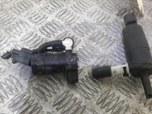 Used Washer pump Washer pump VOLVO V50 (545) 1.6 D (110 hp) 20353700 20353700