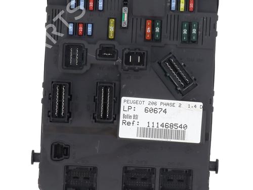 Used Fuse box PEUGEOT 206 Hatchback (2A/C) 1.4 HDi eco 70 (68 hp) 28683900