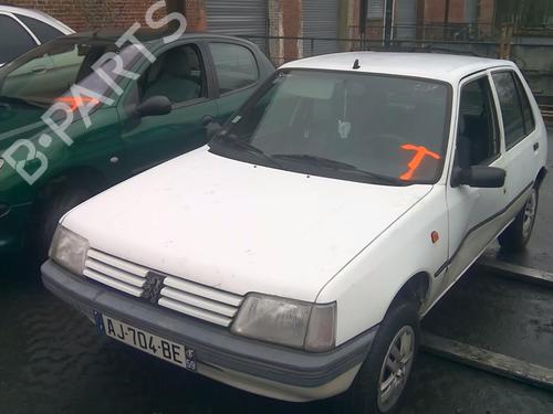 Left mirror PEUGEOT 205 II (20A/C) 1.7 Diesel | BP21592089C26