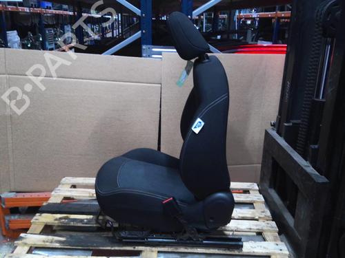 Right front seat PEUGEOT 208 I (CA_, CC_) 1.4 HDi | BP30327643C16