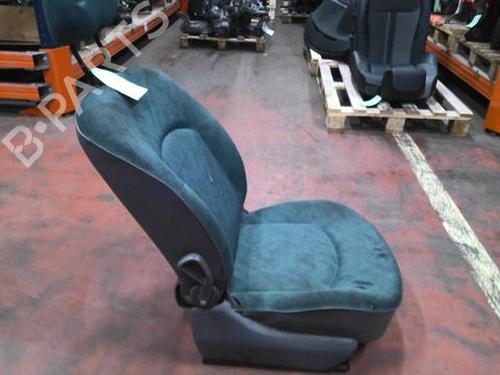 Siège avant droit PEUGEOT 206 Hatchback (2A/C) 1.9 D | BP30261927C16