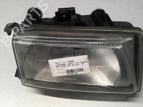 Right headlight SEAT CORDOBA (6K1, 6K2) 1.9 D | BP20370818C29 