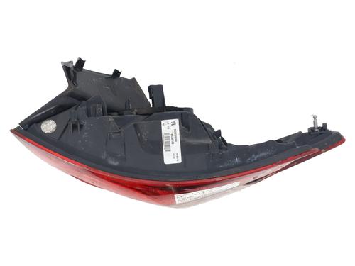 Used Left taillight Left taillight PEUGEOT 308 II (LB_, LP_, LW_, LH_, L3_) 1.5 BlueHDi 130 (131 hp) 33004585 33004585