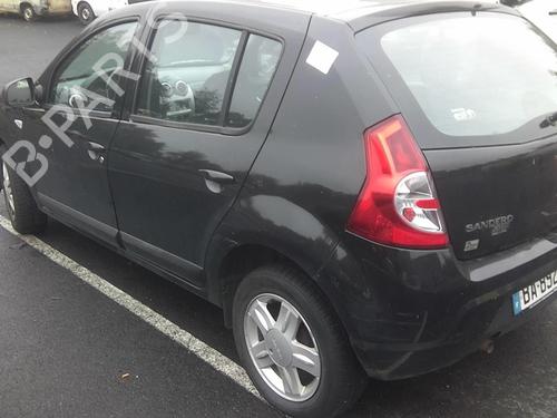 Steering column stalk DACIA SANDERO 1.4 MPI LPG | BP22003785I23 - Image 13