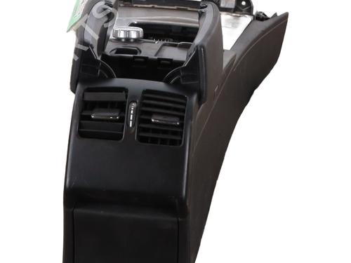 Used Middle console Middle console MERCEDES-BENZ C-CLASS (W204) C 200 CDI (204.001) (136 hp) 26135463 26135463