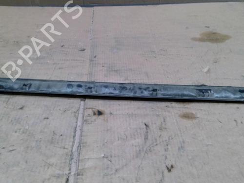 Dørliste Dørliste PEUGEOT 308 I (4A_, 4C_) 1.6 HDi (92 hp) 32288717 32288717