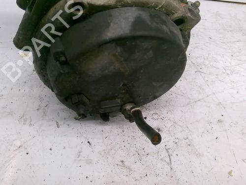 alternator-mercedes-benz-c-class-w203-2000-2001-2002-2003-2004-2005-2006-2007-33044166 main image