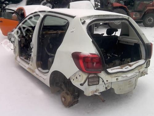 AC radiator DACIA SANDERO II TCe 90 (B8M1, B8MA, B8AC) | BP21572312M32 