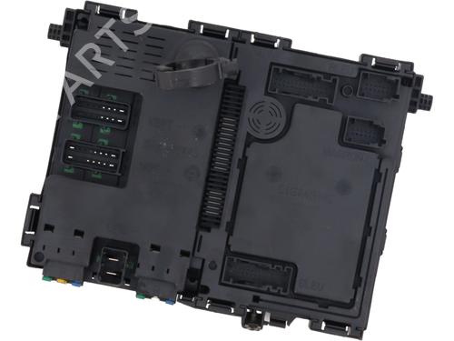 Used Fuse box PEUGEOT 206 Hatchback (2A/C) 2.0 HDI 90 (90 hp) 28210941