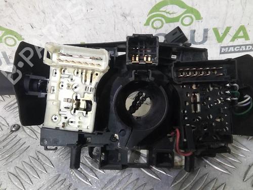 Used Steering column stalk RENAULT CLIO II (BB_, CB_) 1.5 dCi (B/CB07) (65 hp) 25276182
