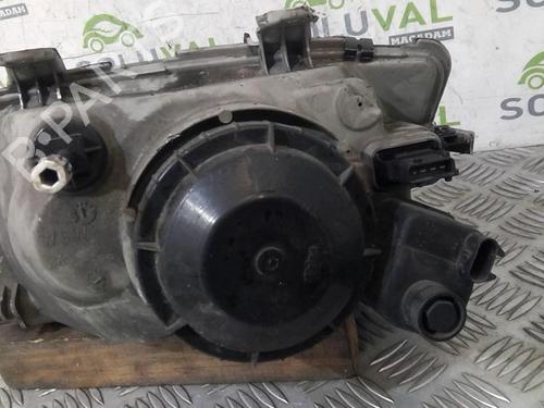 Right headlight SAAB 9-3 (YS3D) 2.2 TiD | BP20362457C29 