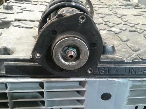 Used Right front shock absorber Right front shock absorber VW GOLF VI (5K1) 1.6 TDI (105 hp) 20368368 20368368
