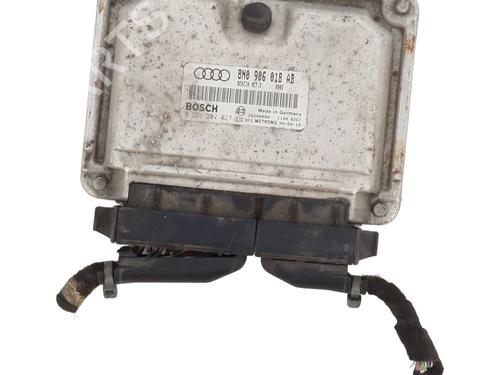 Used Engine control unit (ECU) AUDI TT Roadster (8N9) 1.8 T (180 hp) 28683862