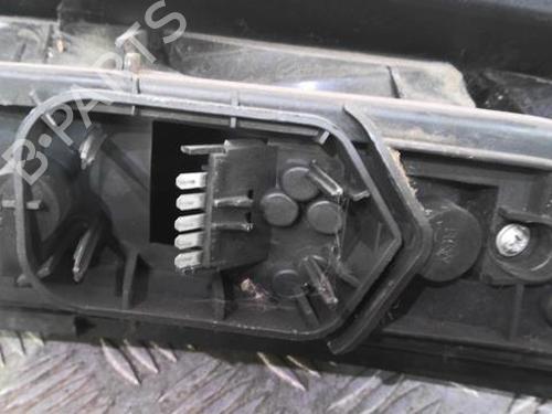 Used Right taillight Right taillight 22003029 22003029