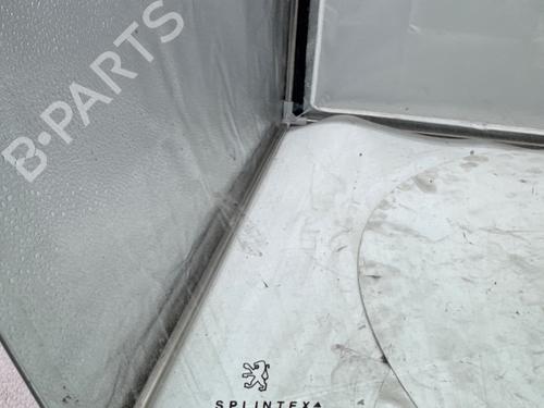 front-right-door-window-peugeot-307-cc-3b-2003-2004-2005-2006-2007-2008-2009-35902394 main image