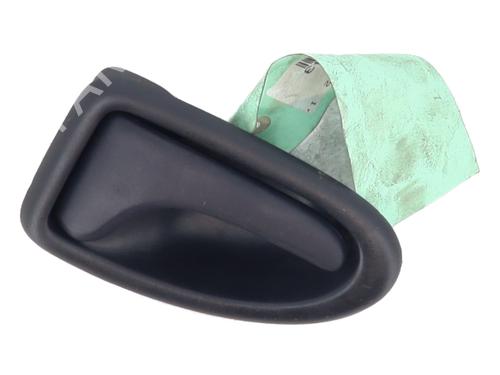 Used Rear left interior door handle Rear left interior door handle RENAULT CLIO II (BB_, CB_) 1.2 (BB0A, BB0F, BB10, BB1K, BB28, BB2D, BB2H, CB0A,... (58 hp) 30659659 30659659
