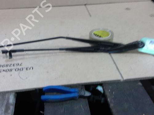 Front windshield wiper arm VW POLO (9N_, 9A_) 1.2 12V | BP26184927C143 