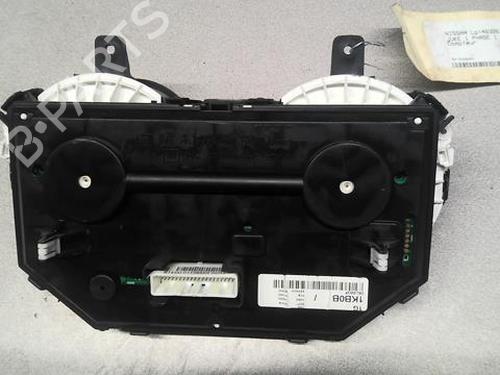 Used Instrument cluster NISSAN JUKE (F15) 1.5 dCi (110 hp) 21810193