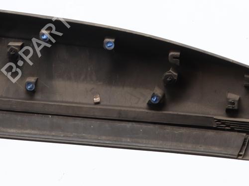 Door moulding trim PEUGEOT 3008 II SUV (MC_, MR_, MJ_, M4_) 1.6 BlueHDi 120 | BP29407552C150 