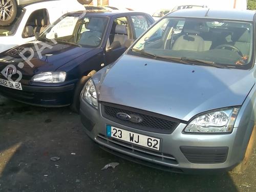 Right headlight FORD FOCUS II (DA_, HCP, DP) 1.6 TDCi | BP21999554C29 