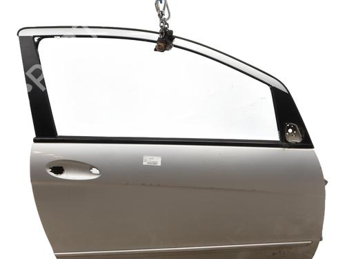 Used Right front door MERCEDES-BENZ A-CLASS (W169) A 170 (169.032, 169.332) (116 hp) 32456616