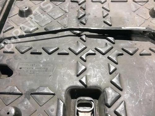 Used Front windshield wiper arm Front windshield wiper arm PEUGEOT 407 (6D_) 2.0 HDi 135 (6DRHRH, 6DRHRE, 6DRHRG, 6DRHRJ) (136 hp) 21557998 21557998