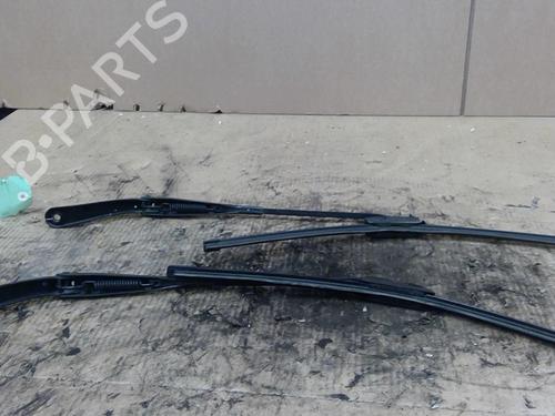 Front windshield wiper arm DACIA DUSTER (HS_) 1.5 dCi | BP29318886C143 