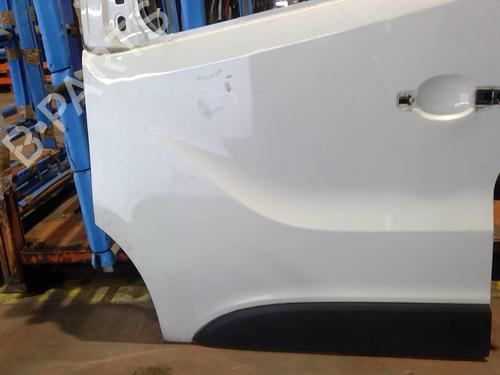 Left front door RENAULT TRAFIC III Bus (JG_) 1.6 dCi 125 (JGMH) | BP29855501C2