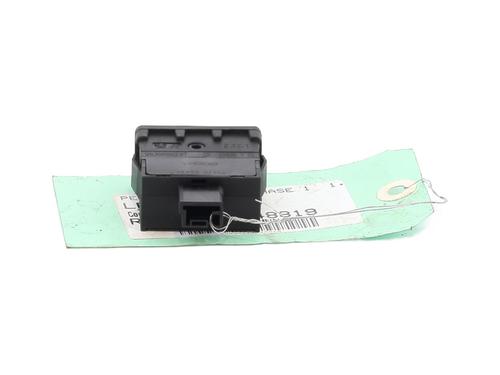 Used Headlight switch Headlight switch PEUGEOT 5008 (0U_, 0E_) 1.6 HDi (112 hp) 30159552 30159552