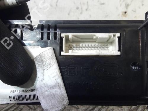 Used Climate control MINI MINI (R50, R53) Cooper S (163 hp) 20366899
