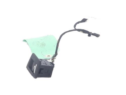 Used Right rear window switch BMW 5 (F10) 525 d (204 hp) 25275942