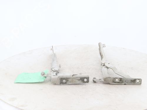 Used Hinge/Door check strap Hinge/Door check strap 37085939 37085939