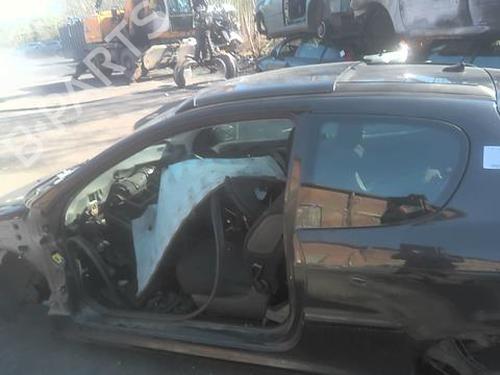 Left front door PEUGEOT 206 Hatchback (2A/C) 1.4 HDi eco 70 | BP25844585C2 