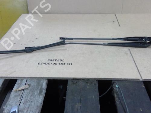 Front windshield wiper arm PEUGEOT 207 CC (WD_) 1.6 HDi | BP26183261C143 