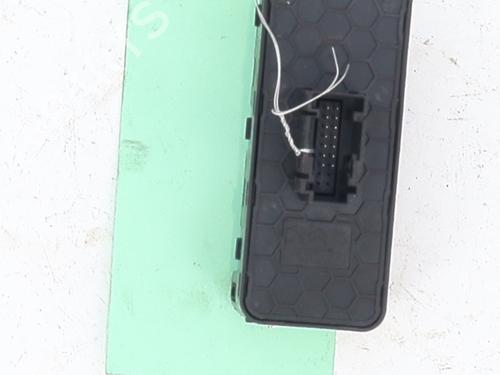 Left front window switch CITROËN C3 III (SX) 1.2 PureTech 82 | BP29744411I27