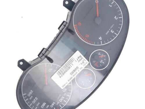 Used Instrument cluster AUDI A3 Sportback (8PA) 2.0 TDI quattro (170 hp) 31604171