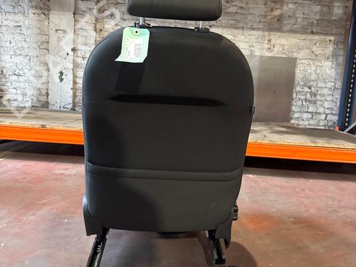 Used Right front seat Right front seat 38940361 38940361