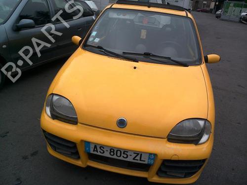 Left headlight FIAT SEICENTO / 600 (187_) 1.1 (187AXB, 187AXB1A, 187AXC1A02) | BP20363280C28 