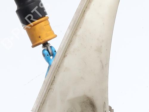 windscreen-washer-tank-bmw-1-e87-2003-2004-2005-2006-2007-2008-2009-2010-2011-2012-2013-30380416 main image