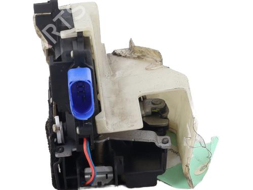 Used Front left lock VW PHAETON (3D1, 3D2, 3D3, 3D4, 3D6, 3D7, 3D8, 3D9) 5.0 V10 TDI 4motion (313 hp) 22894529