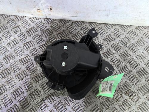 Used Heater blower motor Heater blower motor PEUGEOT BIPPER Tepee 1.4 HDi (68 hp) 20351084 20351084