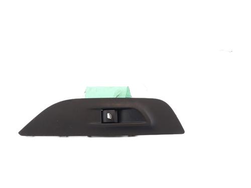 Used Right front window switch Right front window switch PEUGEOT 2008 II (UD_, US_, UY_, UJ_, UR_, UC_) 1.2 PureTech 100 (USHNK) (101 hp) 32456561 32456561