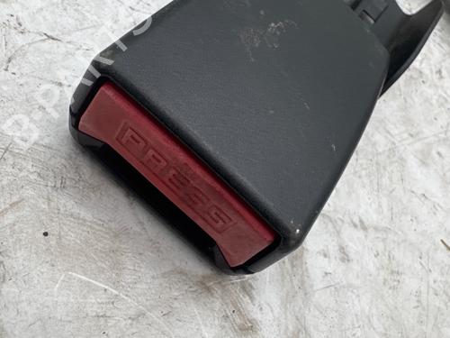 Used Seat buckle Seat buckle 37086325 37086325