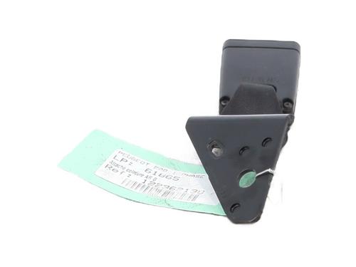 seat-buckle-peugeot-208-i-ca_-cc_-2012-2013-2014-2015-2016-2017-2018-2019-2020-2021-33004674 main image