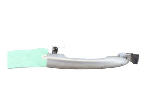 Used Front left exterior door handle RENAULT CLIO III (BR0/1, CR0/1) 1.5 dCi (C/BR0G, C/BR1G) (68 hp) 29342012